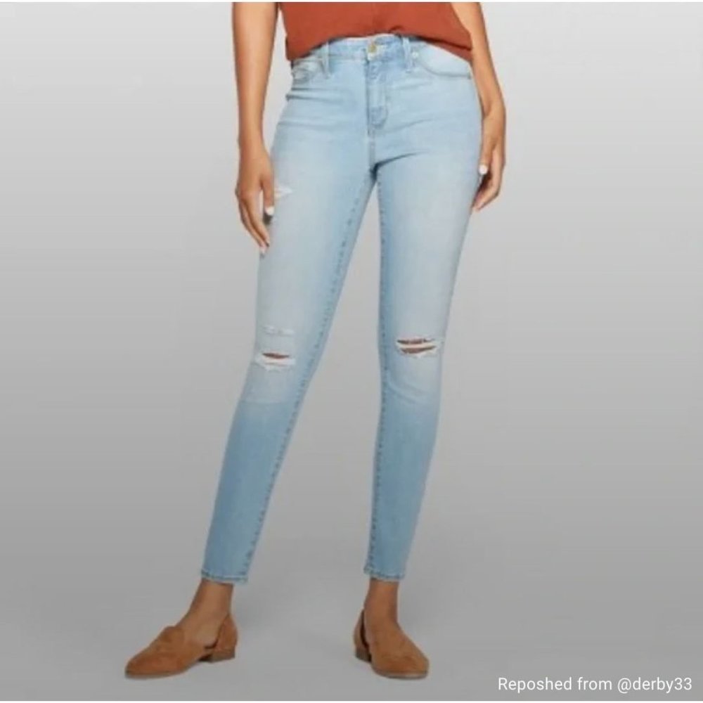 Universal Thread High-Rise Distressed Jeggings Size 14 / 34R